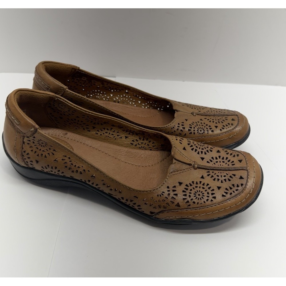 Clarks‎ Artisan Ballet Flats Women 5C Shoes Brown Perforated leather Comfort